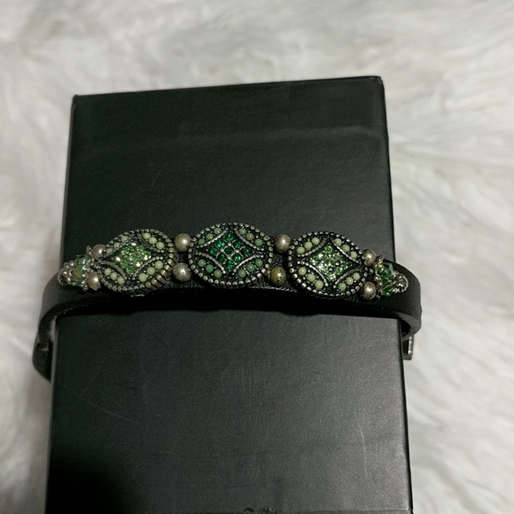 Leather And Crystal Bracelet - Picture 3 of 4